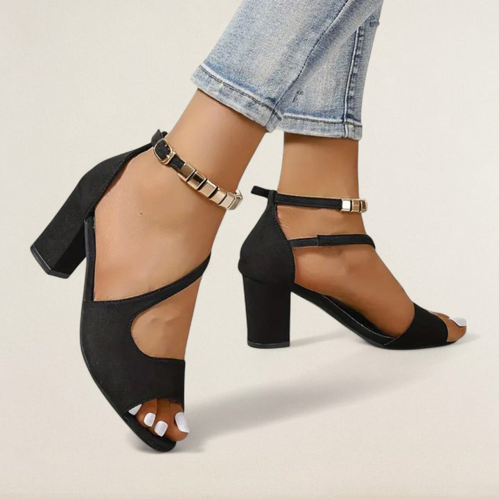 Iveta – elegance a stabilita